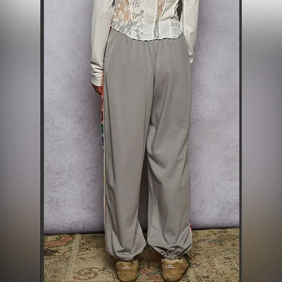 18 ❤️ POL baggy square patch trim joggers - Picture 5 of 5